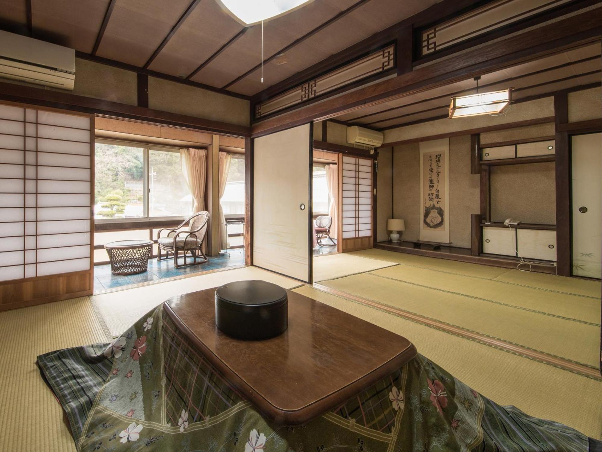 Izumiya Ryokan' Tawarayama Onsen Nagato  Eksteriør bilde